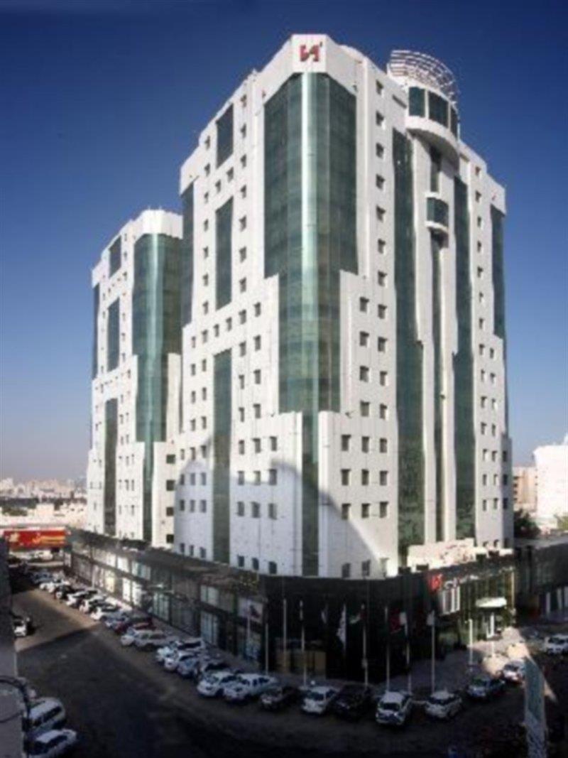 Amt Mena Aparthotel Ad Dawhah Esterno foto